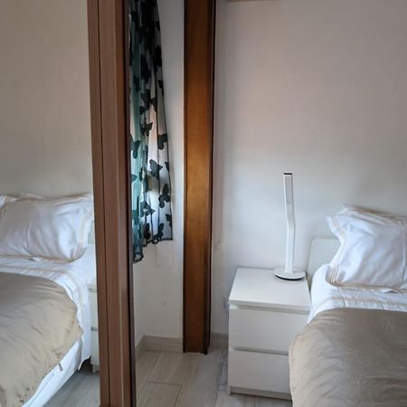 Apartmán Free Wifi -Estrela Lapa- Tram 28 Lisboa Exteriér fotografie